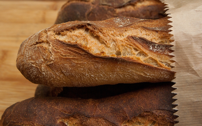 boulangerie-LA ROCHETTE-min_dish-food-baking-cuisine-bread-bakery-399077-pxhere.com