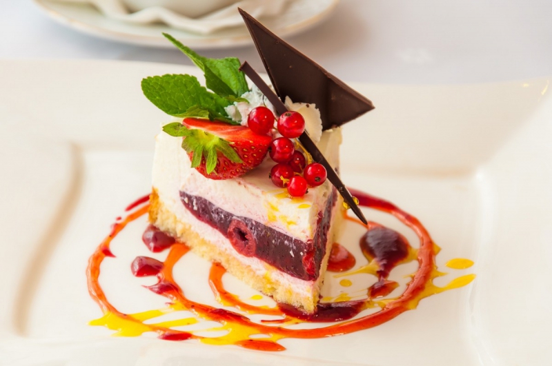 boulangerie-LA ROCHETTE-min_the_cake_dessert_eating_bun_colorful_sweet_dish_taste_cake_with_cream-941034